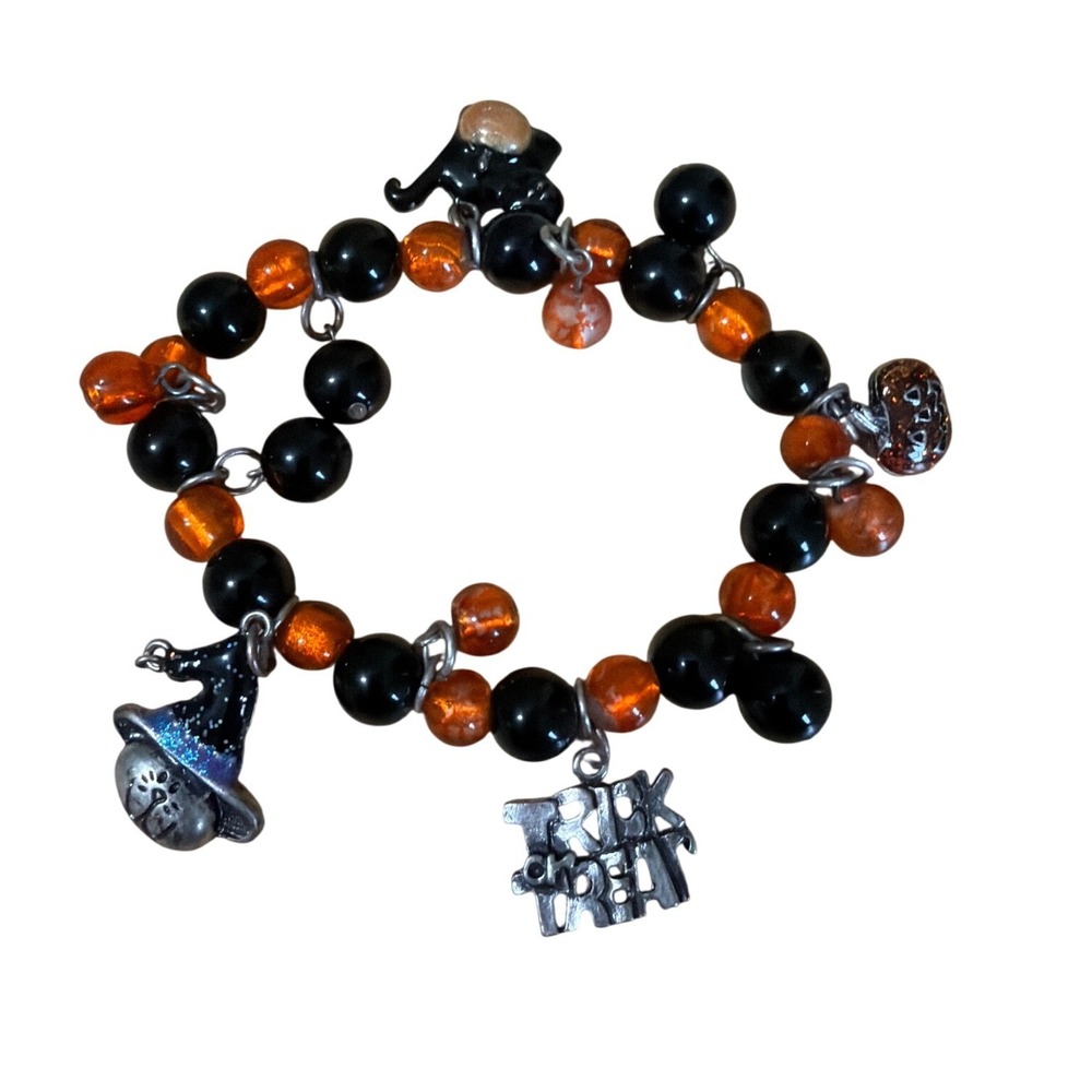 Halloween Charm Bracelet Orange  Beaded Pumpkin Cat Witch Hat Trick or Treat